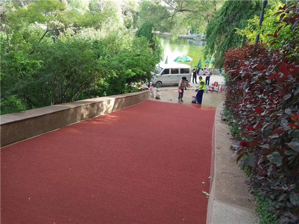 临高彩色路面施工